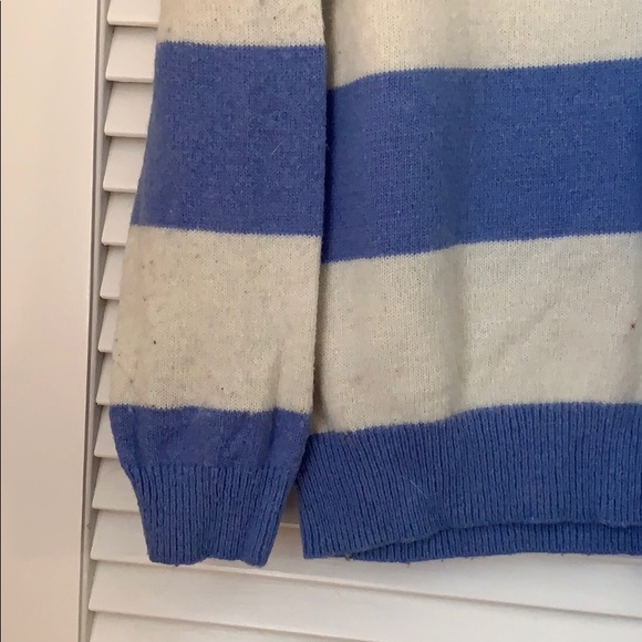 Striped Blue Sweater | F21 Size Large - Picture 4 of 5